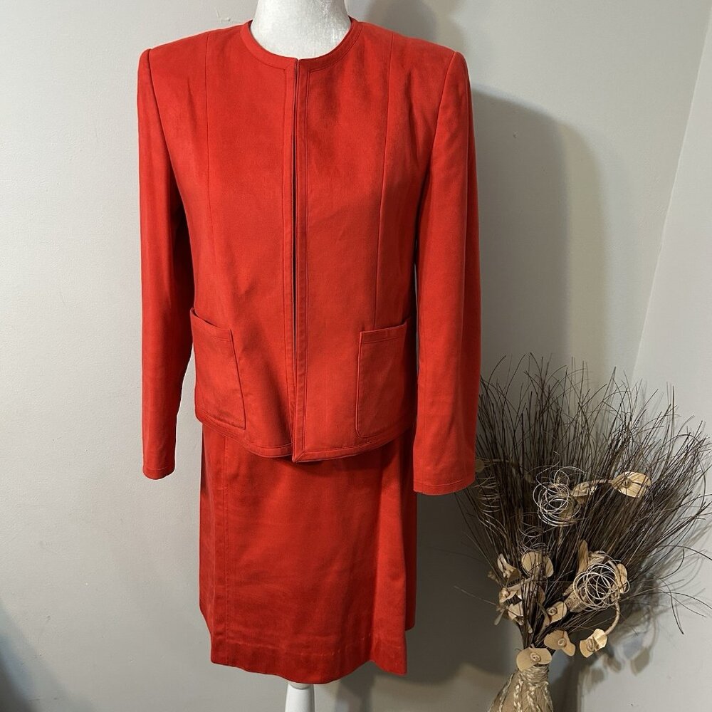 Vtg Glorasuede by Domino Imports Women Red Suede 2pc Skirt Suit Lined Sz 8 & 10